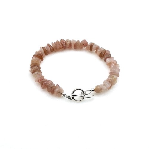 7.5 inches in length including the clasp