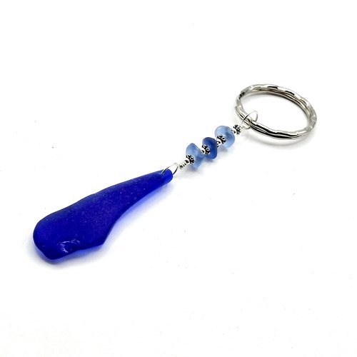 3 7/8 inches in length including the keyring
