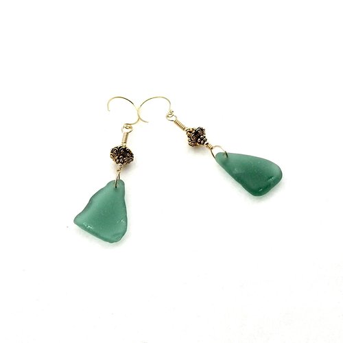 gold dangle pendants