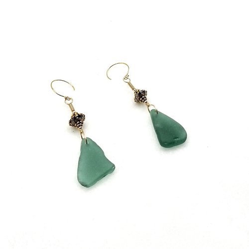 2 3/8" (6cm) in length from the top of the round pierced ear wires